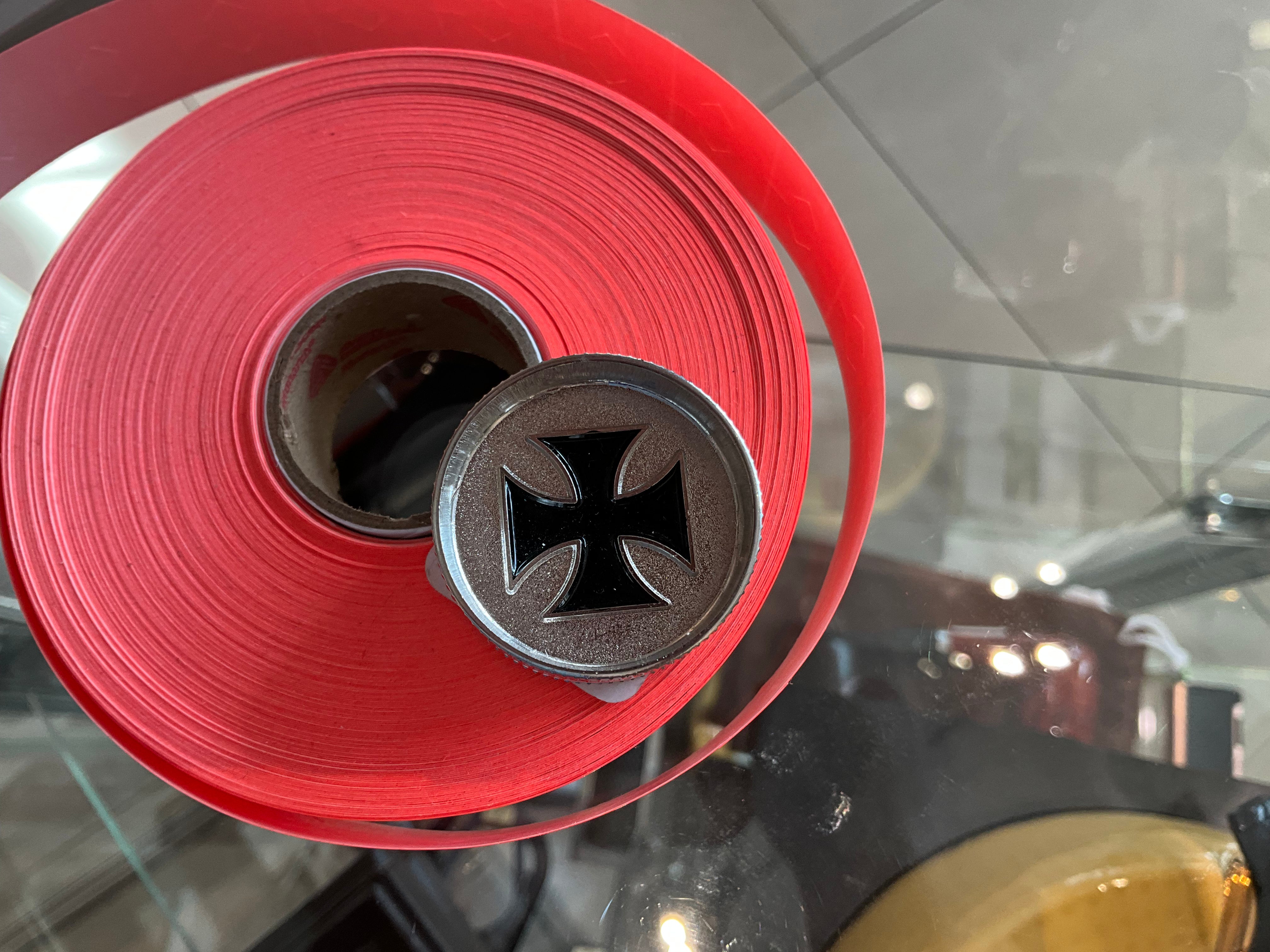 Cross baby grinder