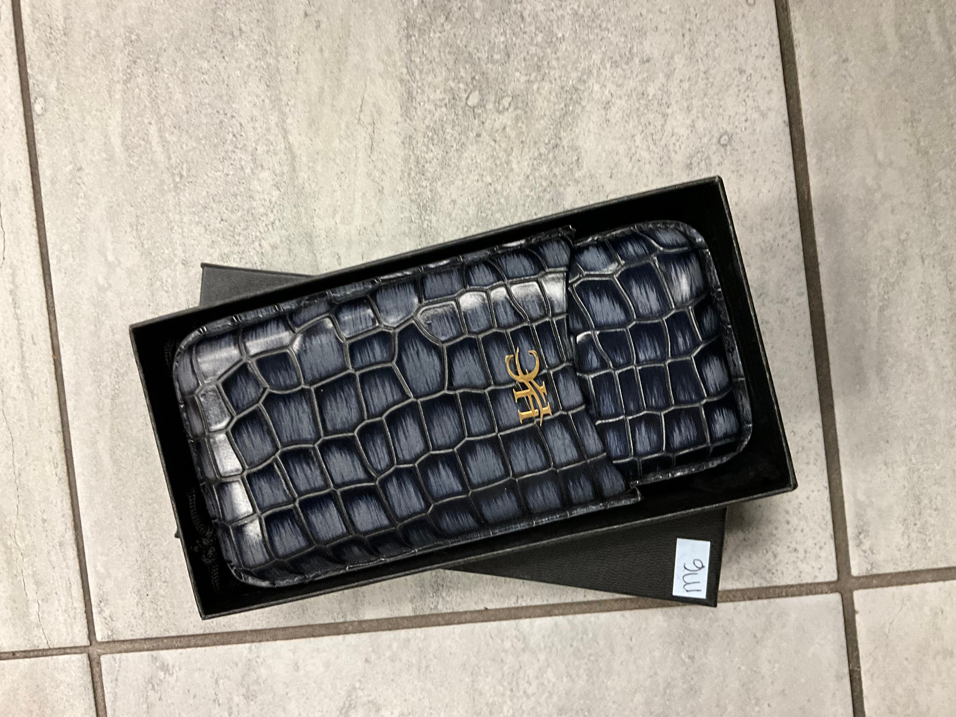 Havana-Castle-Cigar-Case-Black-Grey-Medium