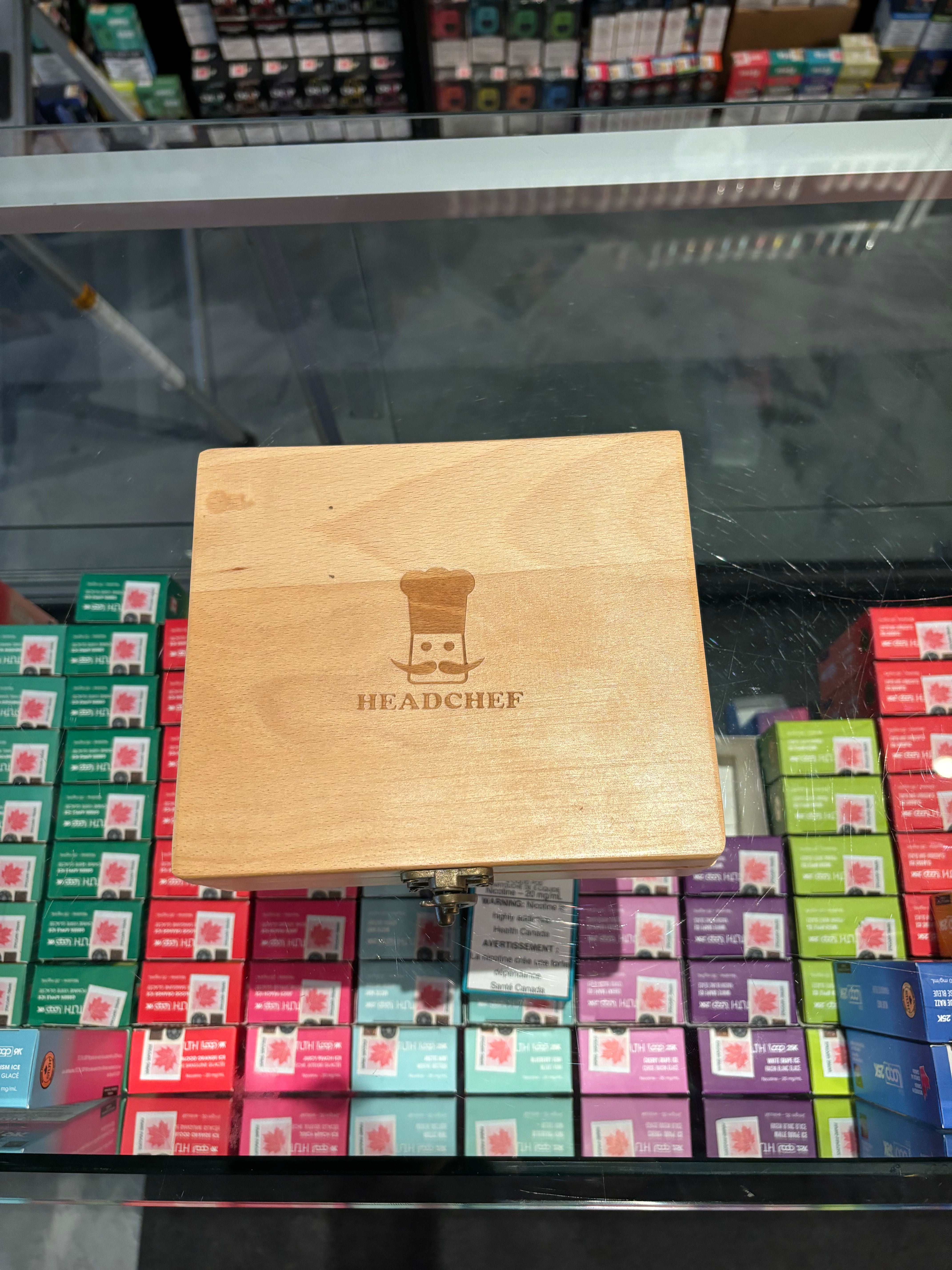 Headchef-Humidor box-Close