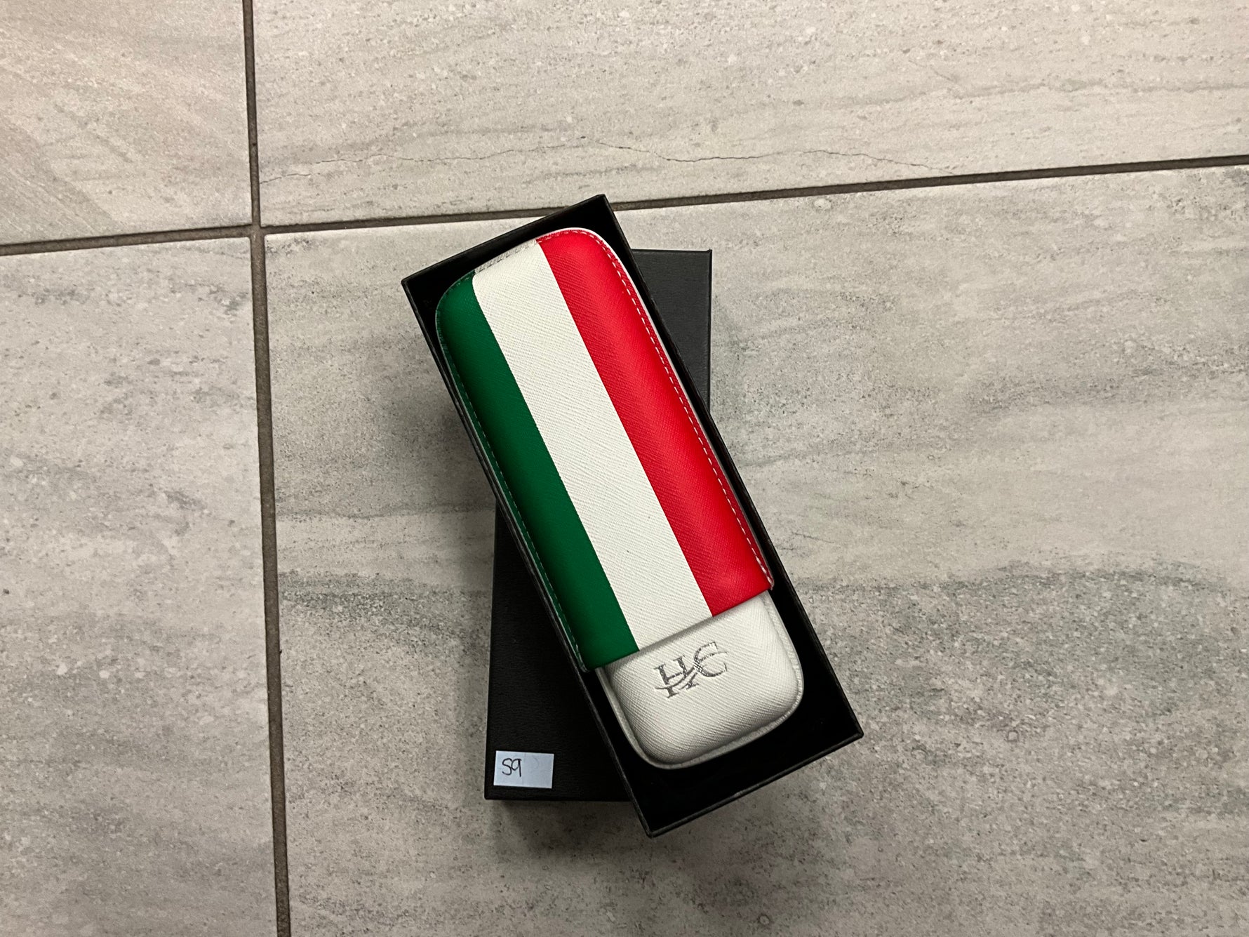 Havana-Castle-Cigar-Case-Green-White-Red-Small