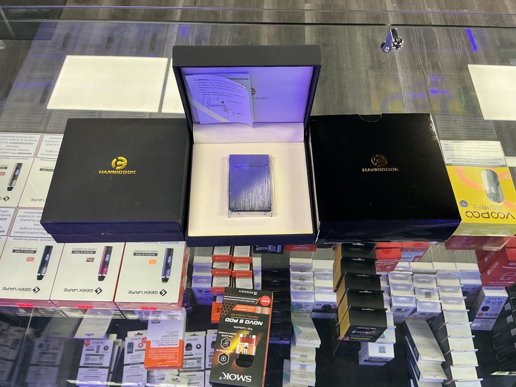 Hannicook lighters